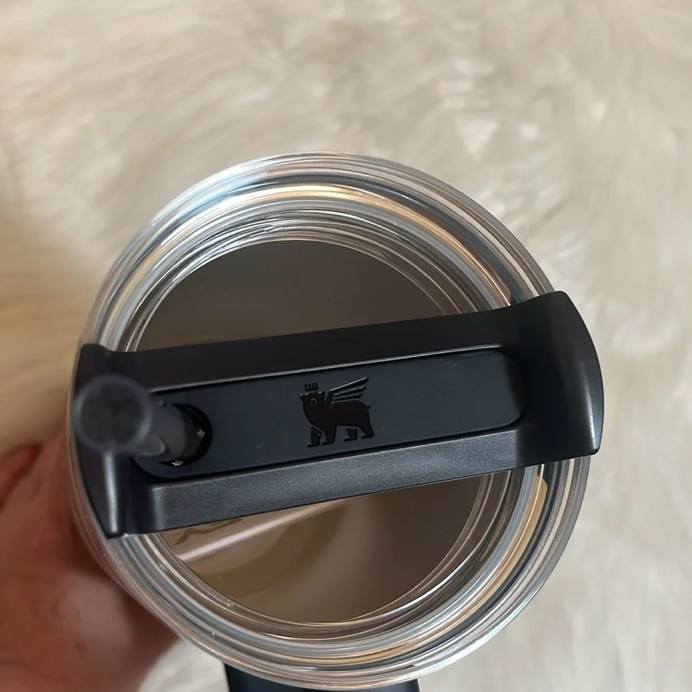 Stanley Awh Hazy Horizon 40 oz Stainless Steel H2.0 FlowState Quencher Tumbler - Picture 10 of 10